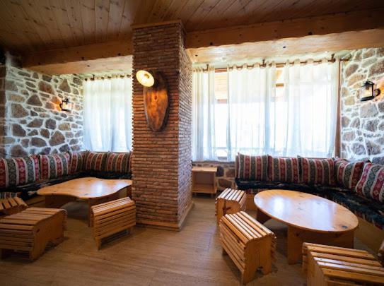 Vila Shen Maria Hotel Voskopoja Kültér fotó