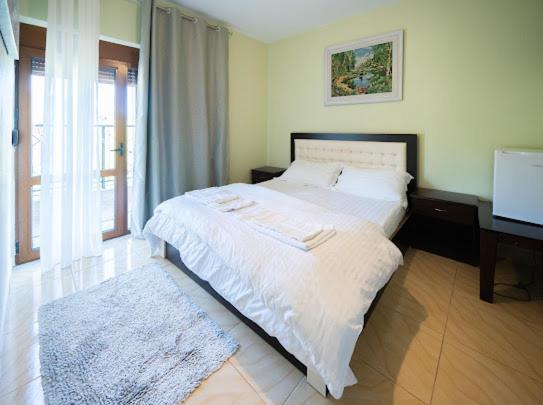 Vila Shen Maria Hotel Voskopoja Kültér fotó